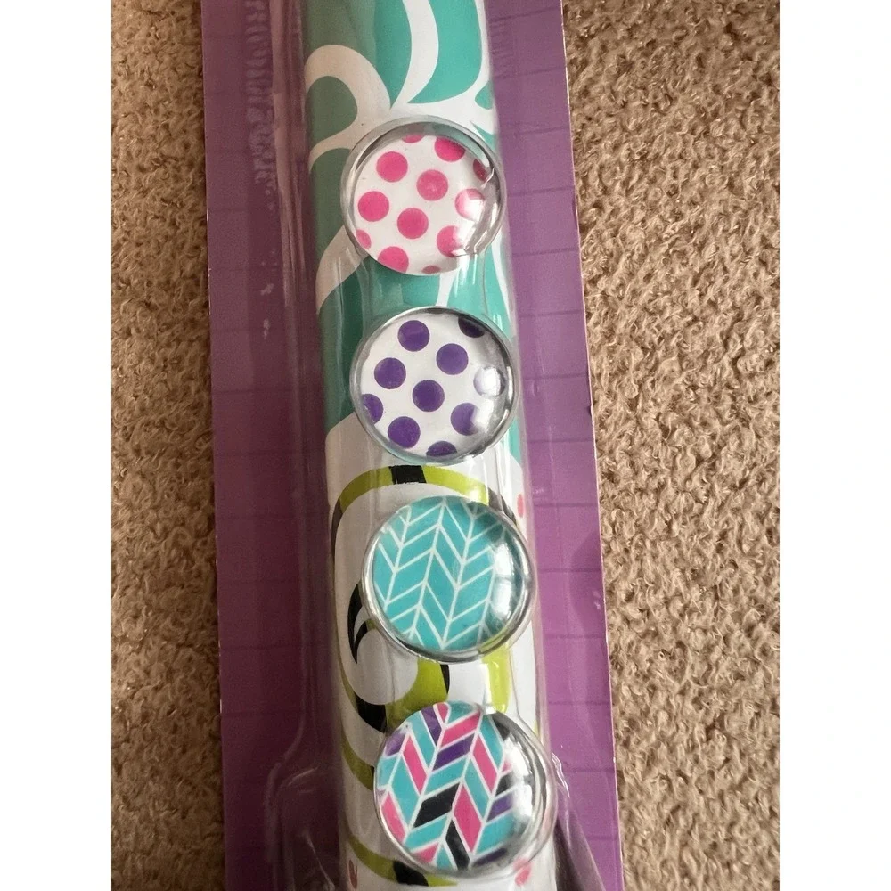 New/Sealed Creatology Locker Wallpaper 9 Piece Kit with Magnets - 12